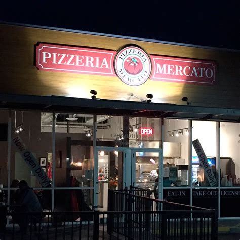 Pizzeria mercato - Serving up amazing food, Mercato - Italian Street Food sits in the heart of Ste-Catherine. With dishes you're guaranteed to love, order now for delivery within 32 minutes